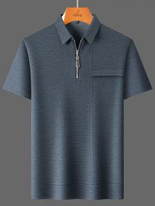 Polo à manches courtes pour homme, fermeture éclair sur le devant, tricoté, décontracté, col chemise, avec poche poitrine - Product Image 2
