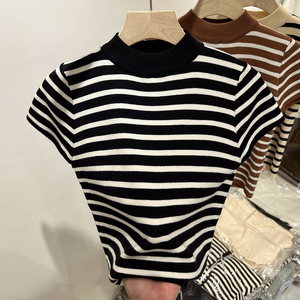 Haut en tricot à col montant rayé à manches courtes pour femme – Pull côtelé ajusté à manches courtes, T-shirt court, Blouse - Product Image 2