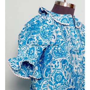 Tunique moderne à imprimé floral, 100% coton, lavable, décontractée, touche féminine, col mandarin à volants, manches courtes - Product Image 5