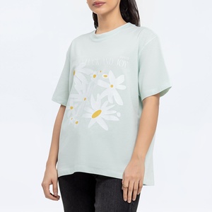 T-shirt pour femme, vert clair, imprimé floral, col rond, manches courtes, coupe ample, décontracté, haut d'été, tissu jersey en coton respirant - Product Image 5
