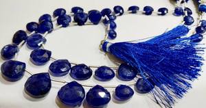 Perles de saphir bleu naturel en forme de cœur, facettées, 12 mm, vendues par brin de 10 pouces de long - Product Image 2