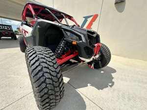 CAN-AM Maverick X3 MAX X RS Turbo RR 2025 de Grado Industrial DIY OEM con Smart-Shox Rojo Fuego y Plateado Hiperbrillante - Product Image 3