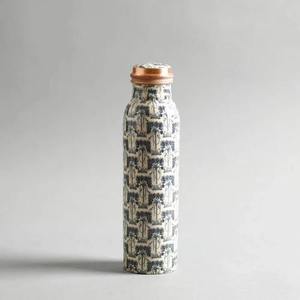 Botella de Agua de Cobre con Diseño Abstracto Moderno y Portátil para Viajes - Product Image 3