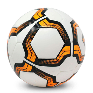 Ballon de football Core Field blanc durable et écologique avec motif noir et orange pour entraînement en intérieur/extérieur - Product Image 6