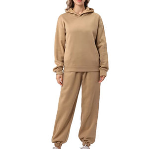 Ensemble de survêtement personnalisé pour femmes, brodé, deux pièces, fabricant en gros - Product Image 1
