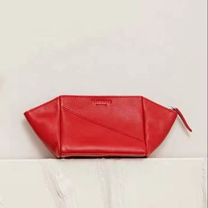 Práctico neceser de viaje, Neceser de maquillaje impermeable de calidad, cuero genuino, pequeño, compacto, Vintage, con cremallera, regalo perfecto para el LCB-0032C - Product Image 1