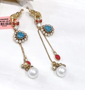 Pendientes Elegantes de Latón Chapado en Oro de Alta Calidad, con un Toque Brillante y Moderno, para Mujer, Ideales para Fiestas y Eventos Nocturnos - Product Image 4
