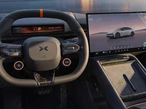 Xiaopeng P7 2025 702 Longue portée Ultra Électrique, transformez votre conduite quotidienne, nouvelle gamme de véhicules électriques en stock, voiture neuve, voiture d'occasion, vente flash - Product Image 6