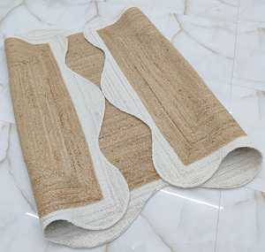 Tapis rond en jute tressé fait main, style bohème côtier, en fibres naturelles, chic pour la décoration de la maison de plage - Product Image 1