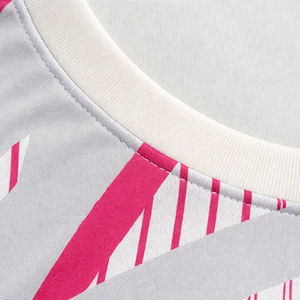 Camiseta de Fútbol Personalizada de Manga Corta, Secado Rápido, Transpirable, 100% Poliéster, Marca Privada OEM para Clubes, Equipos, Ligas, Escuelas Deportivas - Product Image 3