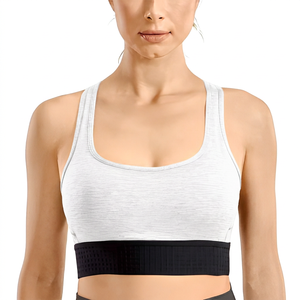 Soutien-gorge de sport violet pour femme avec haut d'entraînement noir - Product Image 6