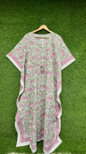 Kaftan en coton pour femmes, imprimé à la main, long, style bohème, été, printemps, automne, vêtements de plage, robe indienne faite à la main, respectueuse de l'environnement - Product Image 5