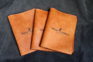 Couverture de carnet rechargeable en cuir véritable de luxe avec protection et organisateur d'écriture NBC-0024 - Product Image 3