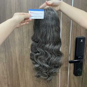 วิกผมราคาส่งแบบกำหนดเองได้ ผมแท้เวียดนาม ต่อผมแบบ HD Lace Front สีเทา ทรงบอดี้เวฟ - Product Image 4