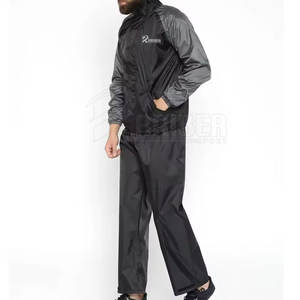 Ensemble coupe-vent de haute qualité pour homme, style streetwear urbain, tenue décontractée moderne, en vente - Product Image 2