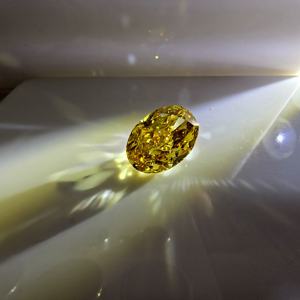 Diamante ovalado amarillo intenso de 5 quilates, modificado, brillante, cultivado en laboratorio, VS1, IGI, piedra suelta para la fabricación de joyas. - Product Image 3
