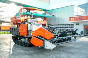 Cosechadora Kubota DC120X Original, Precio Competitivo, Máquina Cosechadora de Arroz para el Mercado de Exportación - Product Image 1