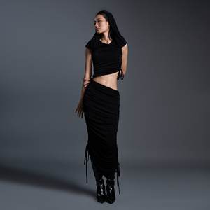 New Design Women's <b>Skirts</b> <b>Black</b> Straight <b>Skirt</b> Vietnam ODM Customize Size Knitted Shimmering Jersey Stretchy <b>Skirt</b> ANYSHAPE - Product Image 5