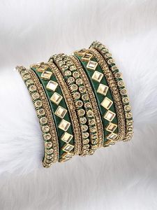 กำไลข้อมือไหมสีเขียวประดับทองและ Kundan แบบทำมือสำหรับผู้หญิง แฟชั่นกำไลข้อมือสำหรับสาวๆ สำหรับงานเทศกาล - Product Image 2