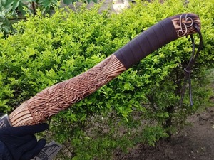 Hacha Tomahawk Personalizada con Diseño de Diosa Alada, Hoja de Acero Forjado, Mango de Madera, Herramienta de Supervivencia, Diseño de Tomahawk Personalizado - Product Image 6