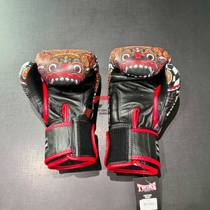 Guantes de Boxeo Twins para MMA y Muay Thai, Venta Directa de Fábrica, Personalizables, de Cuero Original Transpirable, para Kickboxing - Product Image 5