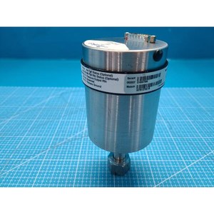 Manomètre capacitif absolu chauffé MKS Baratron 627B12TBC1B – Pièces d'équipement semi-conducteur d'occasion - Product Image 5