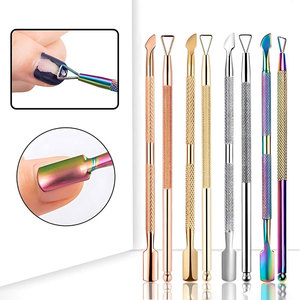 Juego de Herramientas Profesionales de Manicura y Pedicura de Acero Inoxidable con Empujador de Cutículas, Raspador y Herramientas de Limpieza de Uñas - Product Image 1