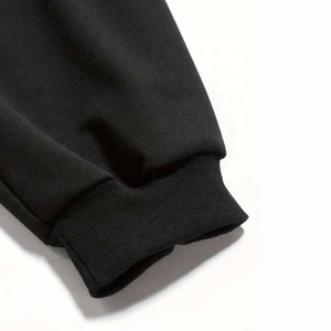 Conjunto Deportivo de Dos Piezas para Hombre, Diseño Profesional GYM Active, Chaqueta Cortavientos de Invierno de Alta Calidad, Pantalones Deportivos Acampanados de Algodón - Product Image 4
