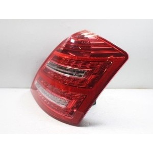 ไฟท้ายขวามือสองสำหรับรถ S-class รุ่น A2218200677 - Product Image 3