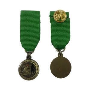 เหรียญโลหะคุณภาพสูงแบบกลวง สลักลายตามสั่ง หล่อขึ้นรูปด้วยแม่พิมพ์ สำหรับมอบรางวัลเกียรติยศ หรือธีมต่างๆ เช่น อีสเตอร์ ตัวตลก แบบพิมพ์ตัวอักษร - Product Image 4