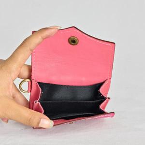 Tarjetero de Cuero Genuino Rosa con Cierre a Presión, Cartera Corta para Mujer, Multifuncional, con Decoración de Botones - Product Image 2