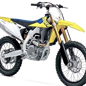 Motocicleta Todoterreno AUTÉNTICA RM-Z450 Edición Especial 2025, Nueva, Motor de Gasolina de 4 Tiempos, Garantía de 3 Años - Product Image 3