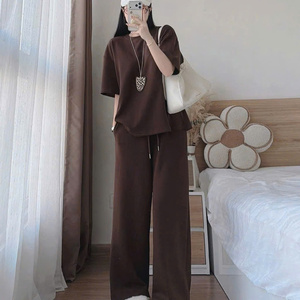 ชุดเซ็ตสองชิ้นสำหรับฤดูร้อน สไตล์ลำลอง ทรงเข้ารูปสำหรับผู้หญิง แขนสั้น ผ้าฝ้ายเนื้อนุ่ม ใส่สบาย เป็นมิตรต่อสิ่งแวดล้อม ซักได้ ตกแต่งแบบเรียบง่าย - Product Image 5