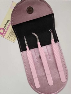 Pinzas de extensión de pestañas de volumen de agarre de diamante de color rosa claro con logotipo personalizado pinzas de pestañas rectas puntiagudas y de 45 grados - Product Image 2