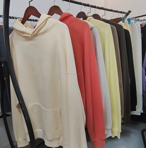 Sweat-shirt à capuche en coton minimaliste, coupe élégante et confortable, streetwear propre, pull pour le travail quotidien, les voyages, le salon, imprimé, hiver - Product Image 2