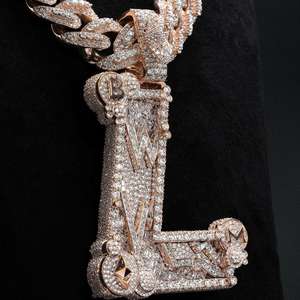 Colgante con Letra Personalizada de Moissanita Brillante con Logotipo Iced Out, Joyería Hip Hop, Plata de Ley 925 con Baño de Rodio, Unisex - Product Image 1