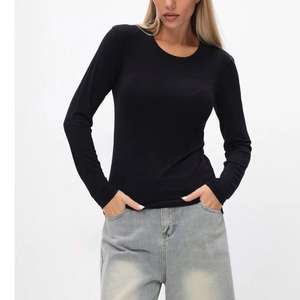 T-shirts à manches longues pour femmes, coupe ajustée, col rond, basiques, unis, printemps automne, vente en gros - Product Image 1