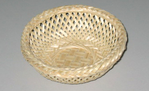 Customizable Eco-Friendly Vintage Hand-Woven Bamboo Storage <b>Basket</b> Direct Vietnam-Multifunction for <b>Picnic</b> Cake Food Storage - Product Image 2