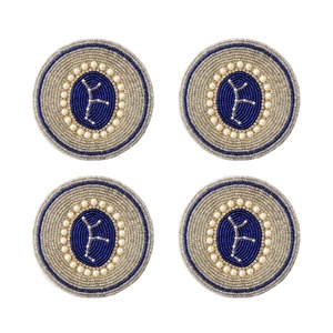 Ensemble de 4 sous-verres tendance et élégants, faits à la main, avec un design floral perlé, couleur orange et rose - Product Image 5