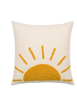 Funda de Cojín Cuadrada con Motivo de Amanecer, Hecha a Mano y con Técnica Tufted, en Crema y Amarillo, Proveedor Mayorista Directo de Fábrica - Product Image 2