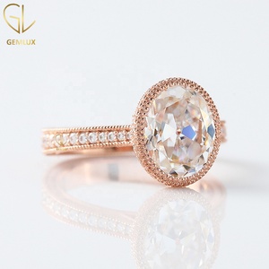 Anillo de Estilo Vintage, Anillo de Boda con Moissanita de Corte Ovalado, Solitario con Anillo de Acento, Anillo de Aniversario Art Deco con Filigrana Milgrain - Product Image 2