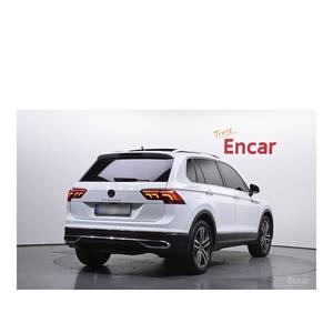 Volkswagen Tiguan 2.0 TDI Prestige 2023, Diésel, Asientos de Cuero, Volante a la Izquierda, 11,844 km, con Cámara Trasera - Product Image 2