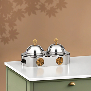 Ensemble de bols de service traditionnels en bois avec couvercles sur plateau métallique, design rond, pour la table de fête, la maison, le Ramadan, les dîners. - Product Image 3