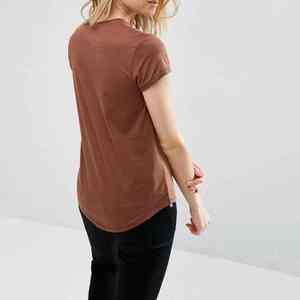 Camiseta Oversize Lisa de Alta Calidad con Hombros Caídos, Lavado Ácido, Gruesa y Pesada, Personalizable para Mujer al por Mayor - Product Image 5