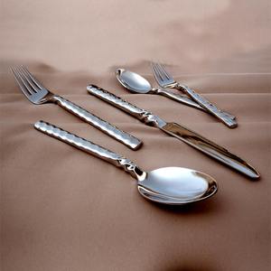 Meilleures ventes Ensemble couteau fourchette cuillère en acier inoxydable Long rectangulaire argent poli miroir Mariage - Product Image 1