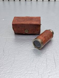 Telescopios Metálicos de Estilo Antiguo de Alta Calidad, Caja de Cuero Hecha a Mano, ARTESANÍA DEL MUNDO ANTIGUO, Arte de Uttarakand, Coleccionable - Product Image 3