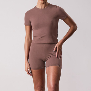 T-shirts pour femmes de haute qualité, respirants, à prix raisonnable - Product Image 1