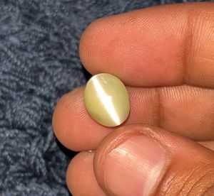 Chrysoberyl naturel, pierre précieuse de forme ovale, effet œil de chat, pour la fabrication de bijoux - Product Image 2