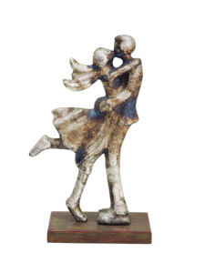 Escultura Artesanal de Pareja Bailando en Aluminio - Estatua Abstracta de Amantes Románticos sobre Base de Madera - Regalo Moderno para Aniversario o Boda - Product Image 4