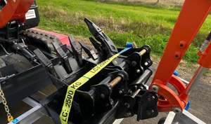 Kubota U17-3 Crawler/<b>Tracked</b> – Excavator-Weight: 3,700 lbs, 16.1 HP Engine Power - Product Image 3